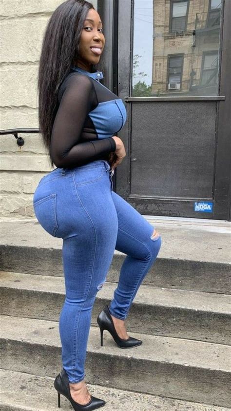 Big Booty : r/BIGBOOTYEBONY